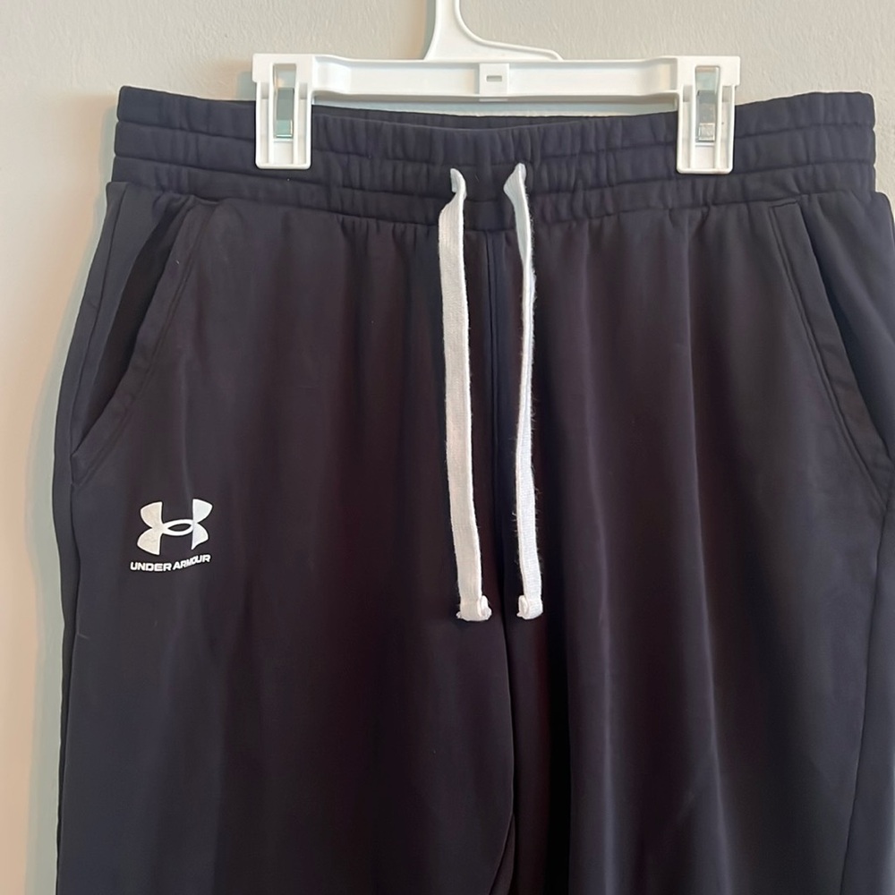 Under Armour Women’s Joggers - Size Large